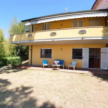 Il Corbezzolo Massarosa