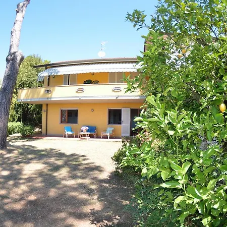 Il Corbezzolo * Massarosa