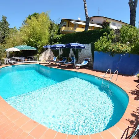 Il Corbezzolo マッサローザ